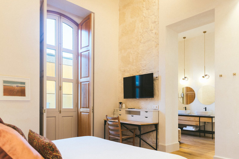 Hotel Veintiuno - photo 1
