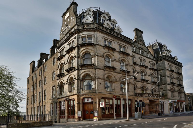 Queen's Hotel - foto 1