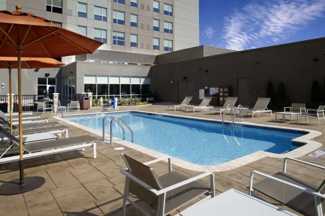 AC Hotel Raleigh North Hills - foto 3