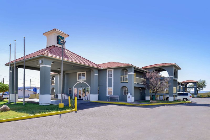 Quality Inn - foto 1