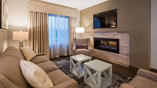 Best Western Plus Franklin Square Inn TroyAlbany - photo 2