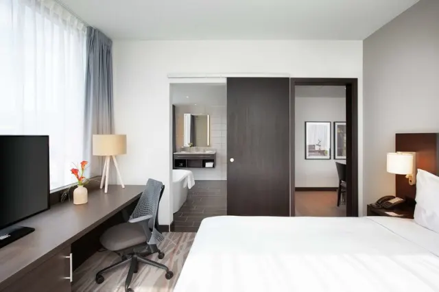 Hilton Garden Inn Zurich Limmattal - foto 2