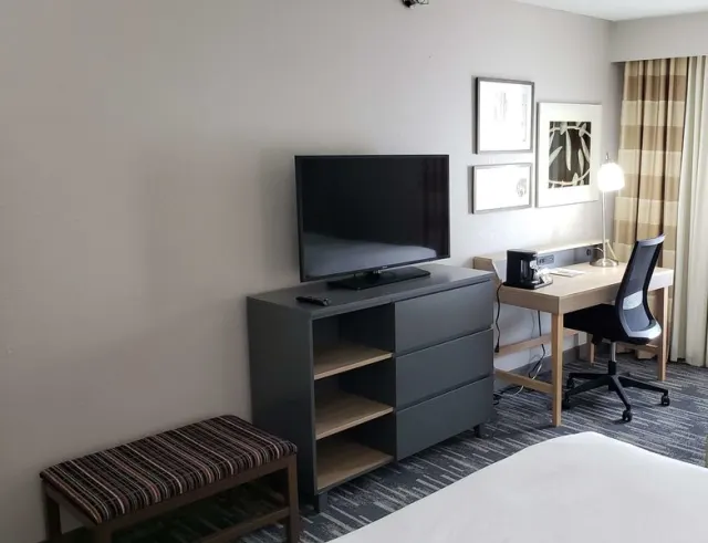 Country Inn  Suites by Radisson Lincoln Airport NE - foto 3