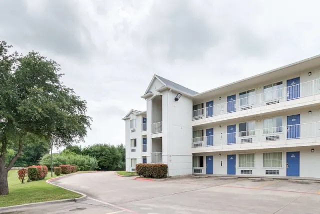 Motel 6 Grand Prairie - foto 4