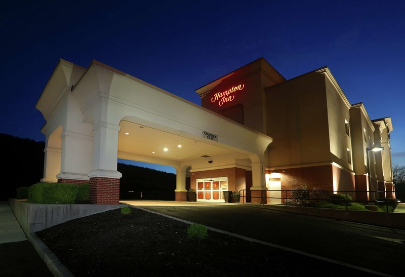 Hampton Inn Owego - photo 1