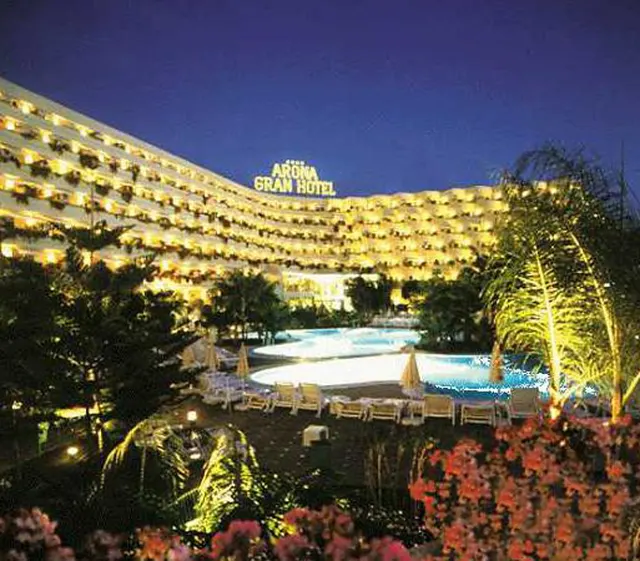 Spring Arona Gran Hotel - photo 2