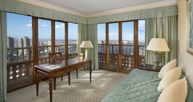 Cairo World Trade Center Hotel & Residences - photo 3