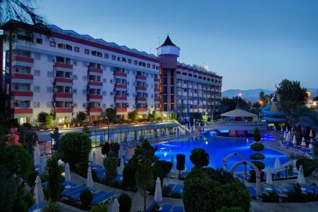 Saphir Hotel & Villas - photo 4