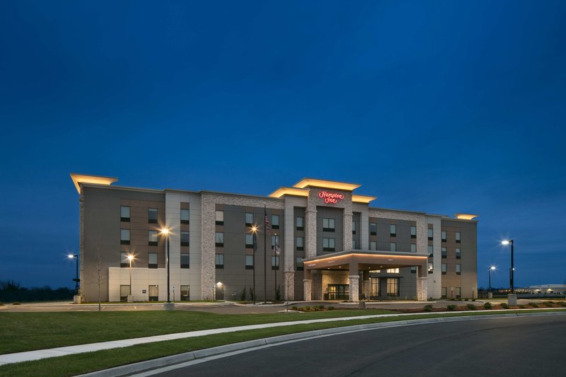Hampton Inn Wichita Northwest - photo 1