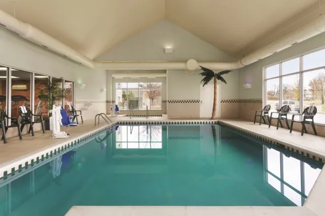 Country Inn  Suites by Radisson Bentonville South  Rogers AR - foto 2