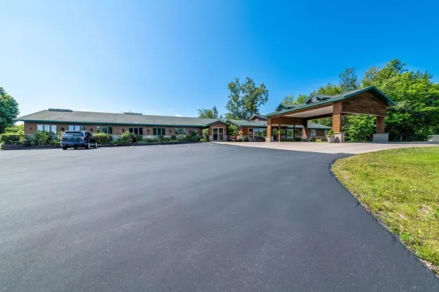 Quality Inn And Suites Munising - photo 4