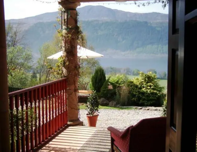The Craigdarroch Inn - photo 3