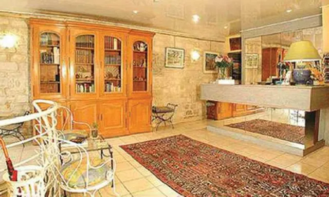 Hotel Des Arts Montmartre - photo 3