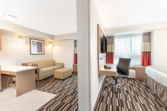 Microtel Inn & Suites by Wyndham Fort McMurray - photo 4