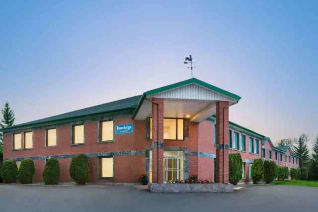 Travelodge By Wyndham Rigaud - foto 2