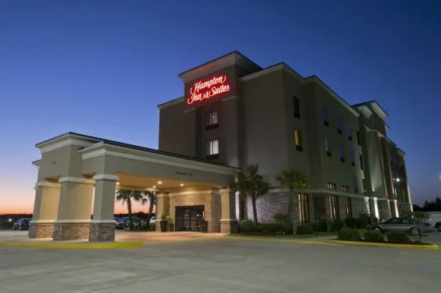 Hampton Inn & Suites Wiggins - photo 2