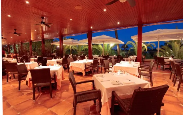 Ria Park Hotel & Spa - photo 3
