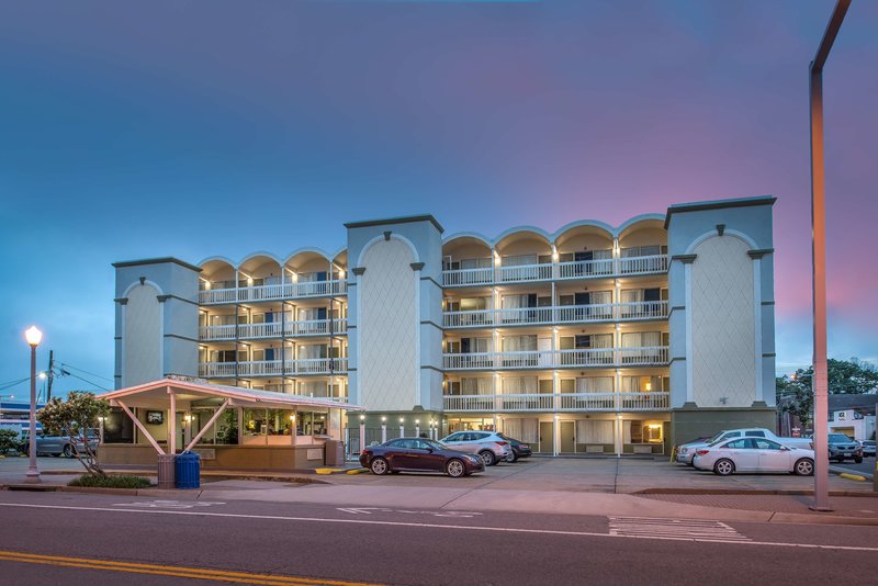 Best Western Royal Beach Hotel - photo 1