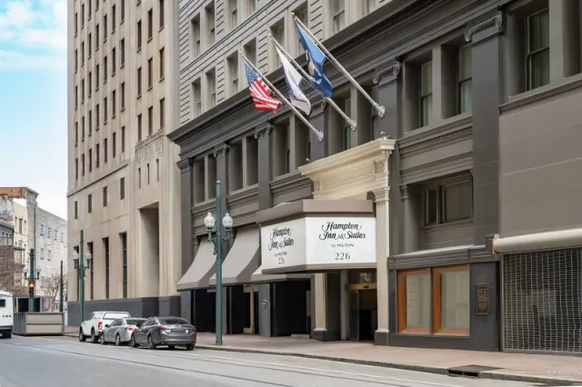 Hampton Inn  Suites New Orleans Downtown - photo 4