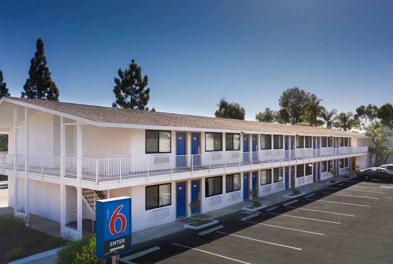 Motel 6 Santa Barbara - Goleta - photo 1