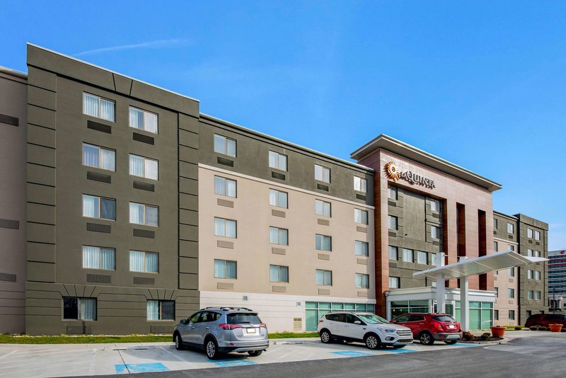 Holiday Inn Baltimore - Inner Harbor - photo 1