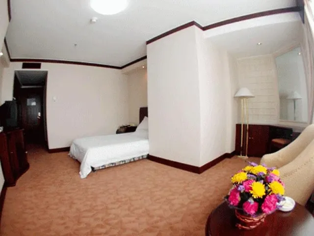 Shandong Pacific Hotel - photo 3
