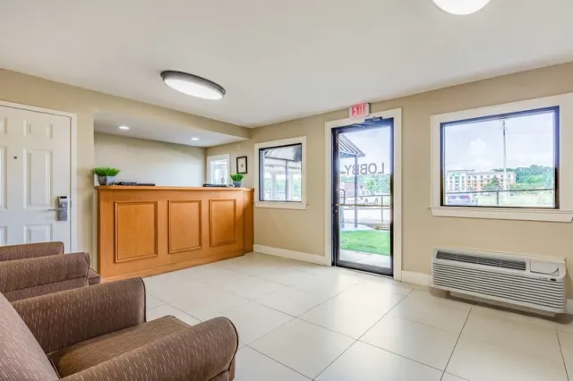 Holiday Inn Hotel & Suites Tupelo North - foto 4