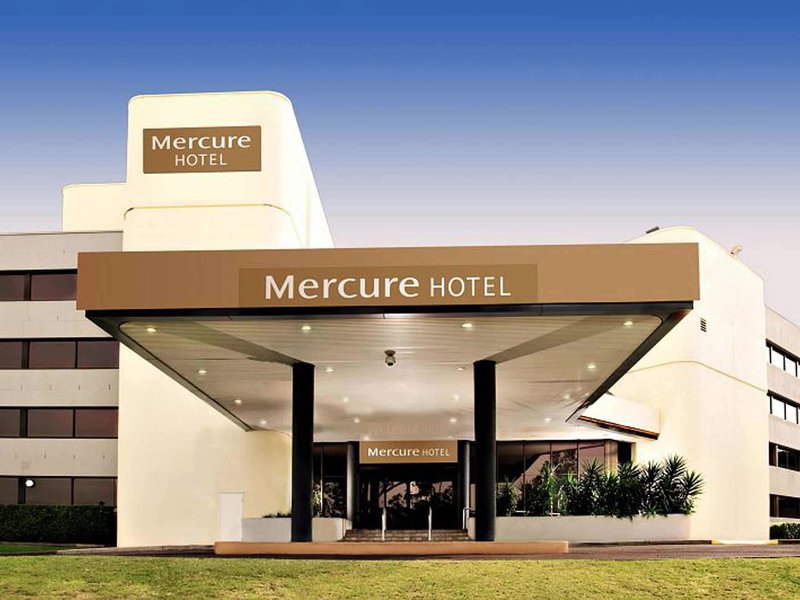 Mercure Penrith - photo 1