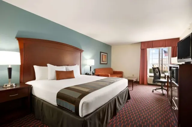 Wingate by Wyndham San Marcos - photo 3