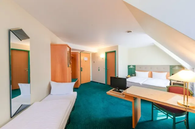 PLAZA Hotel Blankenburg Ditzingen Sure Hotel Collection - photo 4