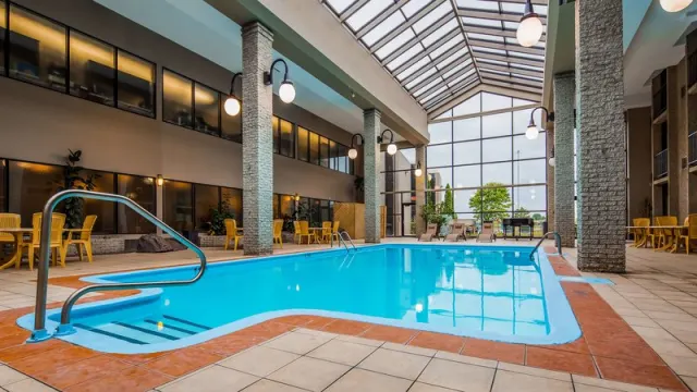 Best Western Hôtel Universel Drummondville - photo 3