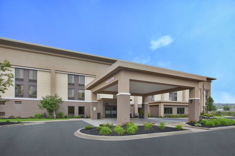 Hampton Inn Marietta - photo 1
