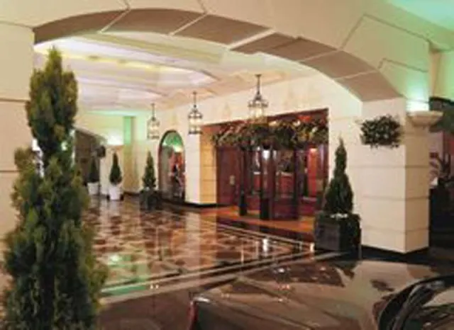 The Selfridge - photo 3