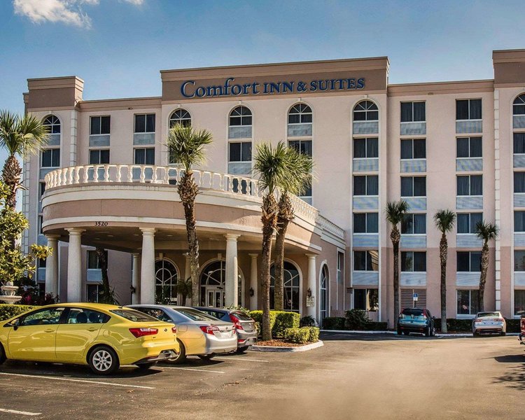 Comfort Inn & Suites Lakeland North I-4 - foto 1
