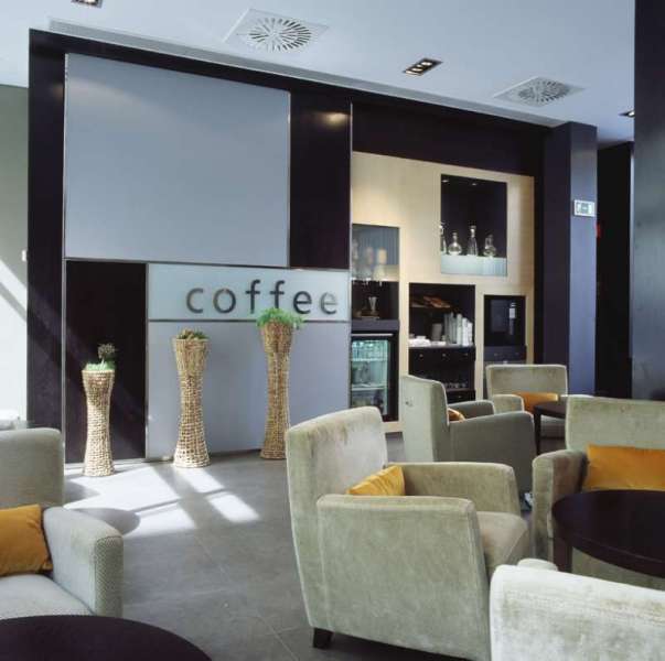 AC Hotel Ciutat de Palma - photo 2