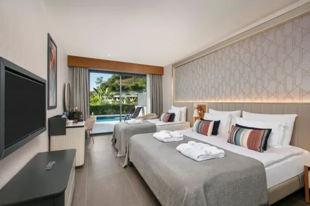 Mylome Luxury Hotel & Resort - photo 3