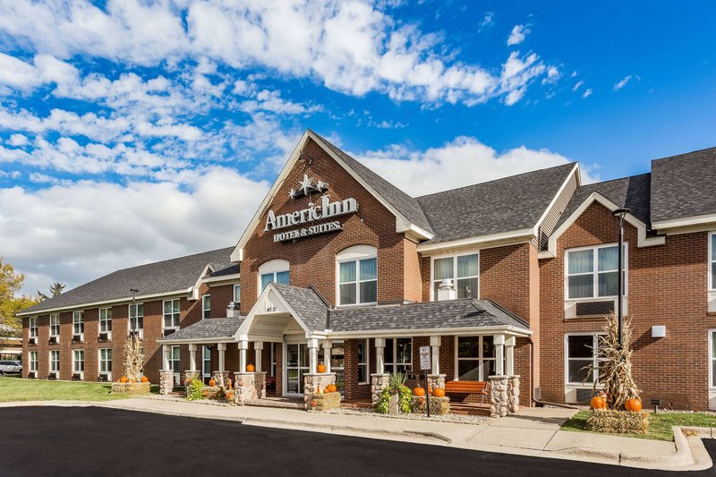 Burnsville Inn & Suites - foto 1
