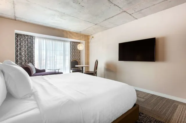Cambria Hotel New Orleans Downtown Warehouse District - photo 3
