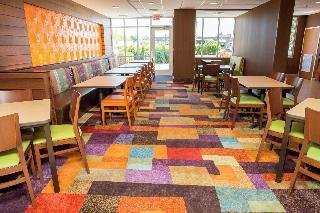 Fairfield Inn Lumberton - photo 1