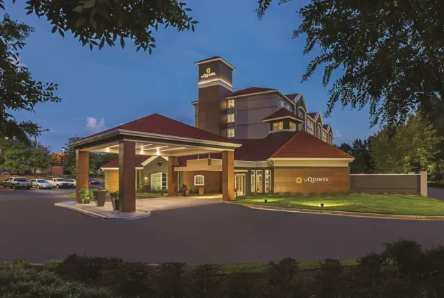 La Quinta Inn & Suites by Wyndham Atlanta Alpharetta, Alpharetta