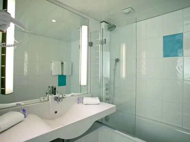Novotel Le Havre Centre Gare - photo 4