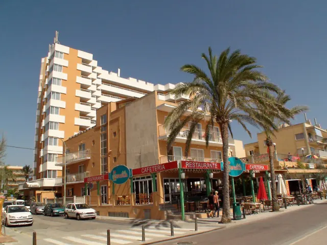 Palma Beach Hotel & Apt - photo 2