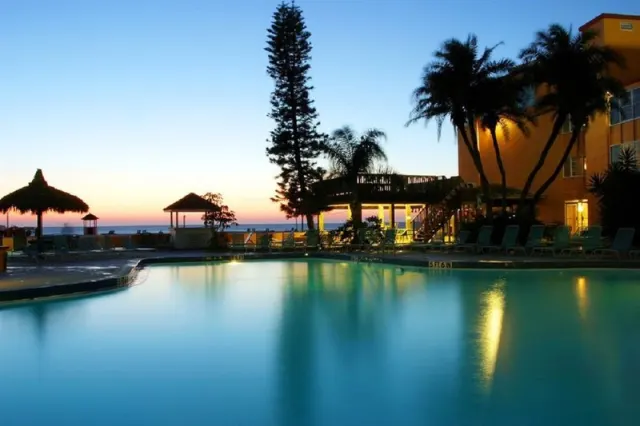 Dolphin Beach Hotel - photo 2