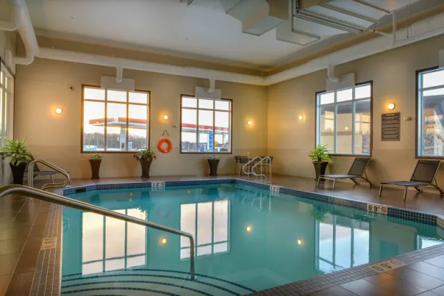 Best Western Plus Fox Creek - photo 2