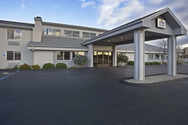 AmericInn by Wyndham Bay City, Michigan