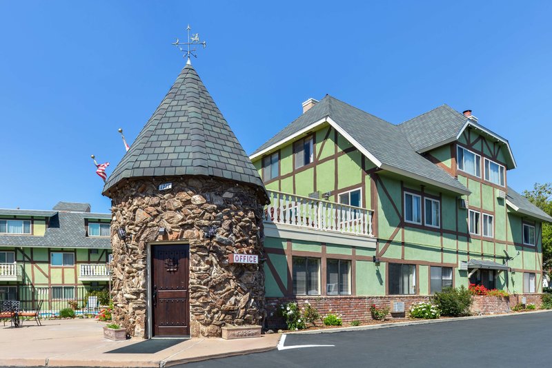Svendsgaards Danish Lodge Americas Best Value Inn - photo 1