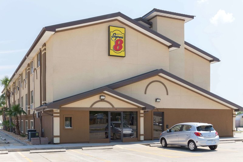 Super 8 by Wyndham Brunswick/St Simons Island Area - photo 1