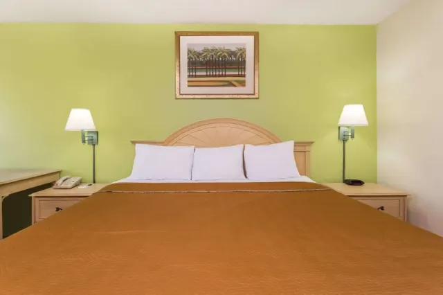 Travelodge by Wyndham Cordele - photo 2