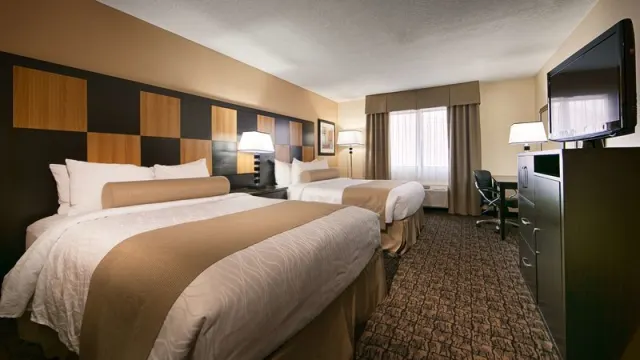 Best Western Plus Wendover Inn - photo 3