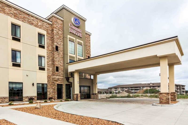 Comfort Suites University - foto 1